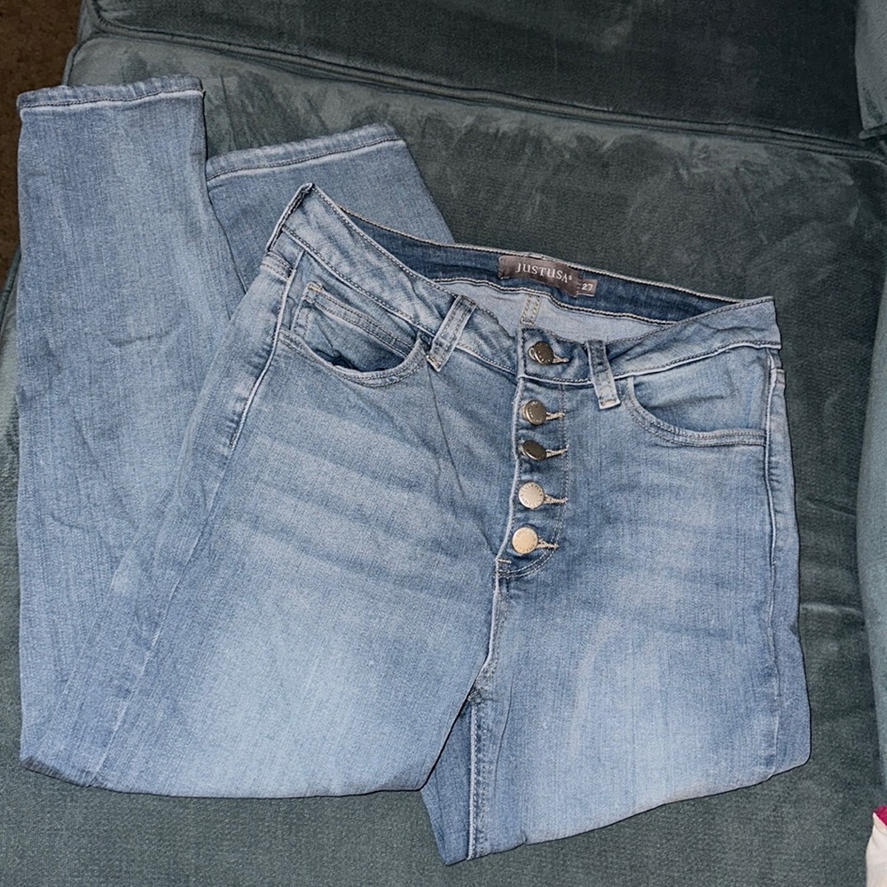 Capri Jeans